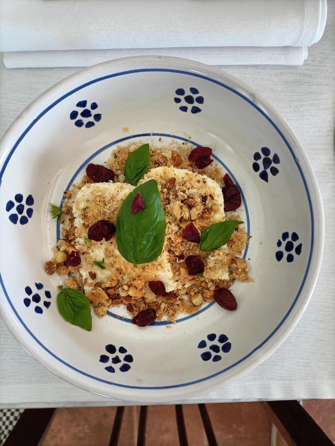 La Ricarda Dimora Di Campagna Bed & Breakfast Paestum Eksteriør bilde